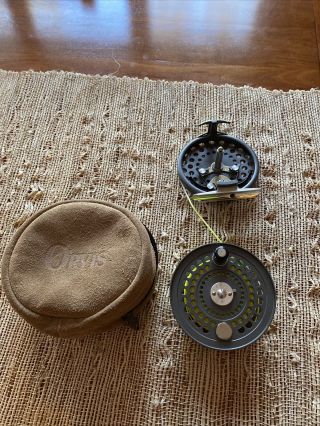 Orvis C.  F.  O.  Iv Fly Reel Made In England W/ Suede Leather Case.  Near