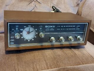 Vintage Sony 9 Transistor 2 Band Solid State Am/fm Clock Radio,  8fc - 55w