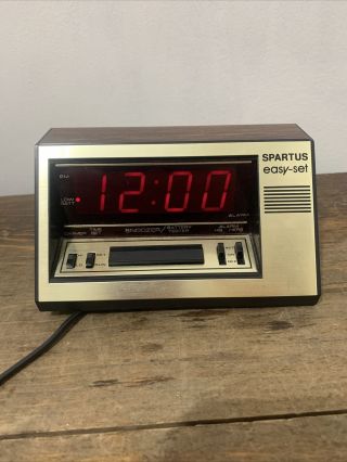Vintage Spartus Easy Set Digital Alarm Clock W/ Snooze Model 1068 Great