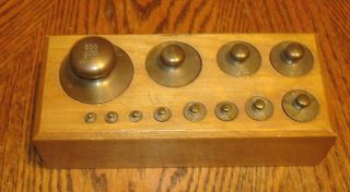 Set Of 12 Antique Brass Scale Weights In Wood Block - Grams