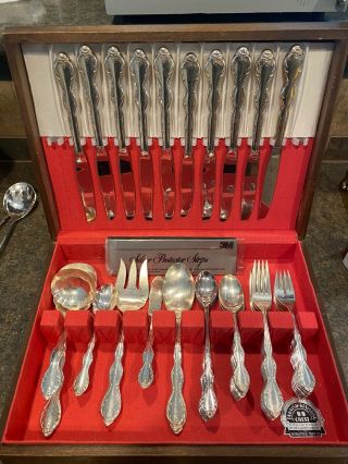 Wm.  Rogers Mfg Co Extra Plate Silver Camelot/melody 53 Pc 10 Place Set