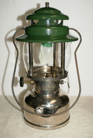 Green Canadian Coleman Model 236 Lantern Dated September 1958 Chrome Base