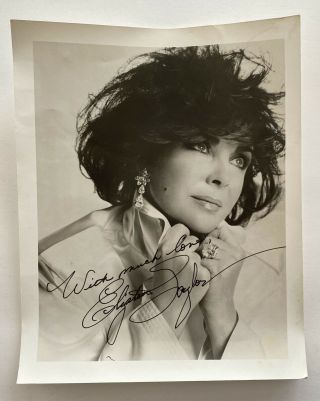 Vintage Autographed 8x10 Black,  White Photo Actress Elizabeth Taylor