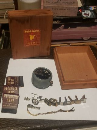Vintage Jewelry Box W/ Assorted Items