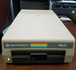 Commodore 1541 External 5.  25 " Floppy Disk Drive With Power And Data Cables