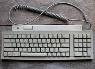Vintage Apple Macintosh - Keyboard Ii M0487 With Cable