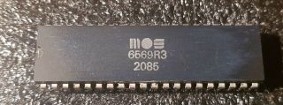 Mos 6569r3 Vic Chip,  For Commodore 64,  And,  Extremely Rare