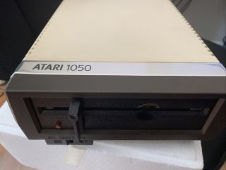 Atari 1050 Drive.  For Atari 800 XL 65XE 130XE 2