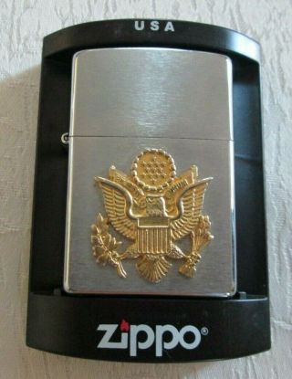 2003 Zippo Lighter Brushed Chrome Usa Army Gold Eagle Crest