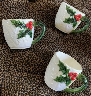 Lefton Vintage White Holly Mugs Cups Set Of 3 Made In 1970/71 Euc