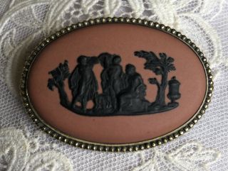 Rare Vintage Yellow Metal Terracotta/black Wedgewood Oval Classical Brooch