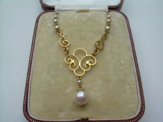 Antique 1930s/40s Art Deco Fine Quality 9ct Gold Pearl Necklace.