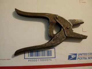 Vintage Salasco All in 1 Livestock Cattle Ear Tag Band Applicator Pliers TOOL 2