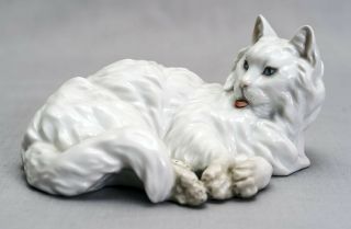 Royal Vienna Augarten Wien Persian White Cat Figurine 1646 Porcelain