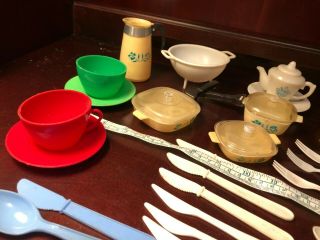 Vintage Toy Cooking and Kitchen Set Cups & Saucers,  Teapot,  Cookware & Coffee Pot 2