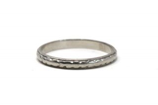 A Stunning Antique Art Deco Platinum 950 Engraved Wedding Band Ring 28186