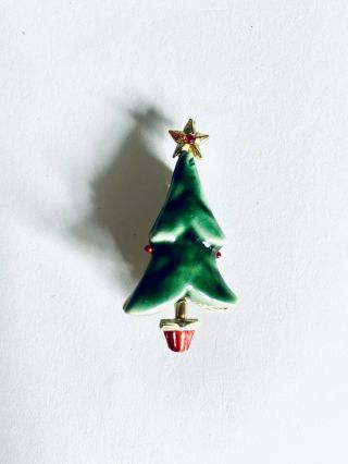 Vintage Beatrix Estate Find Christmas Tree Gold Tone Porcelain Brooch Pin Signed