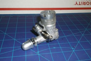 Vintage Os Max.  20 R/c Model Airplane Engine,  Complete,  Except Muffler