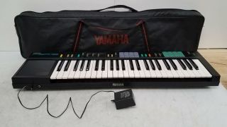 Yamaha Psr - 12 Vintage Keyboard Synthesizer W/case