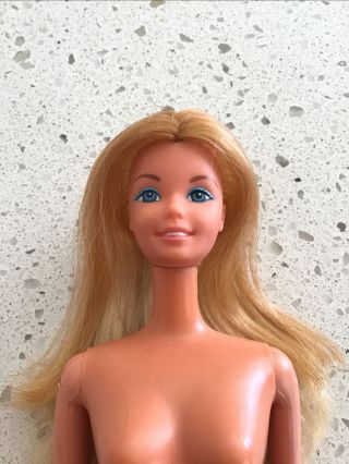 VINTAGE Barbie Doll 1977 FASHION PHOTO SUPERSTAR Era Nude 2