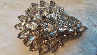 Vintage Weiss Silver Tone Clear Crystal Rhinestone Pin Brooch