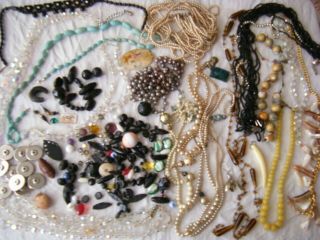 Vintage Jewellery,  Spares / Repair,  Re - Use,  Beads,  Loose,  Necklaces,  Glass,  Etc