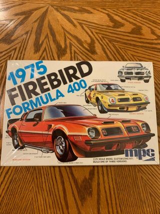 Mpc 1975 Firebird Formula 400 1/25 Scale Model Kit Not Built