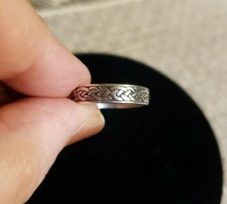 Vintage Sterling Silver Celtic Weave Eternity Band Ring,  Size 7,  4.  3mm Width