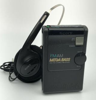 Vintage Blk Sony Walkman Srf - 60 Am/fm Stereo Receiver,  Mdr - 013 Headphones