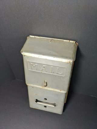 Vintage Fulton Corp.  IL Wall Mount Mailbox Silver Metal Mail Box 2