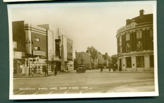 East Sheen,  Broadway,  Sheen Lane With Bank Etc,  Vintage Postcard