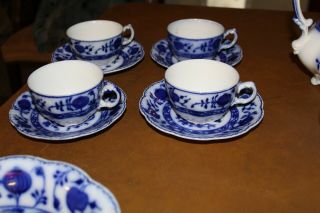 4 Antique Johnson Bros.  Holland Onion Flow Blue Cups & Saucers