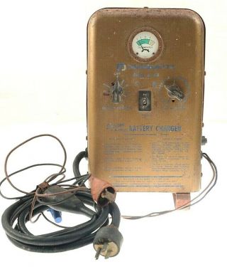 Vintage Marquette Model 36 - 100 6 & 12 Volt Battery Charger Man Cave Decor