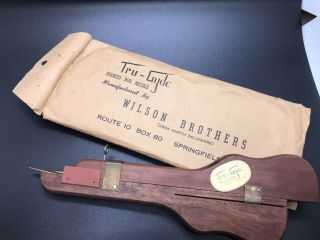 Vintage Wilson Bros Tru Gyde Wood Latch Hooked Rug Needle Punch Tool True Guide