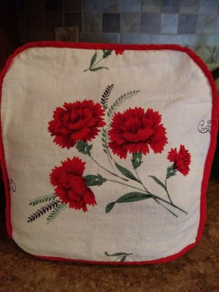 Vintage Linen 2 Slice Toaster Cover,  Red Carnations