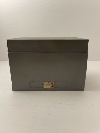 Vintage Gray Metal Recipe Box For 3 X 5 Cards - 2.