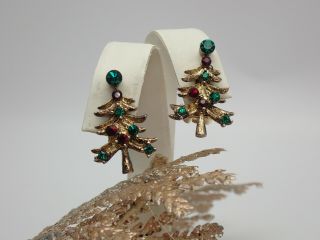 Vintage Eisenberg Ice Red Green Rhinestone Gold Tone Christmas Tree Clip Earring