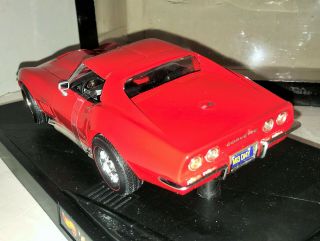 1/18 Diecast Hot Wheels Collectibles 1969 Red Corvette StingRay 427 Big Block 3