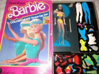 Vintage Complete Great Shape Barbie Dress - Up Set Colorforms 683 - 1985 Mattel