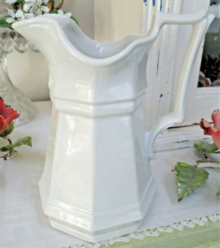Vintage Red Cliff White 32 Oz Ironstone Pitcher Heritage Paneled Octagonal 4 Cup