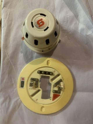 Vintage Simplex 2098 - 9636 Photo Smoke Detector W/ 2098 - 9637 Base Fire Alarm