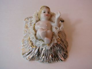 Vtg Irish Dresden Mv Baby Jesus In Manger Nativity Figurine 2.  75 "