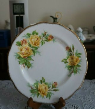 Vintage Royal Albert Yellow Tea Rose Gold Trim Salad Plate,  England