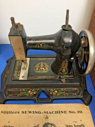 Muller Antique Cast Iron No 19 Toy Sewing Machine w/ Directions and Box 2