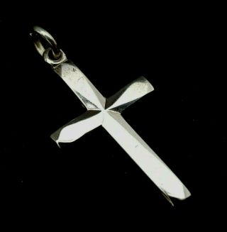 Vintage Hallmarked 1967 Solid Sterling Silver Cross Pendant 22mm By 12mm 0.  9g