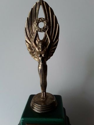 Vintage Art Deco Style Ceramic & Metal 1st Place Wing & Bonnet Club Trophy 3