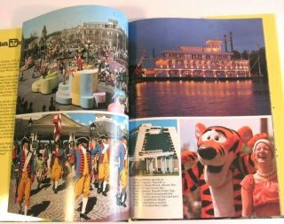 Vtg 80 ' s Walt Disney World EPCOT CENTER Picture Souvenir Hardcover Book Crescent 3