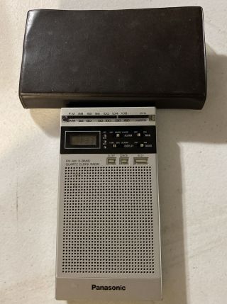 Vintage Panasonic Rf - 066 Am/fm Pocket Radio