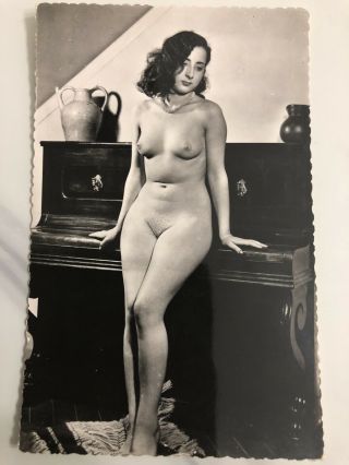 Vintage Sexy Woman Pin Up 3.  5x5.  5 Inch Photo Risqué