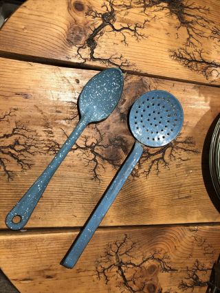 Vtg Set Of 2 Blue White Speckled Enamel Ware Spoon Strainer Kitchen Utensil Farm